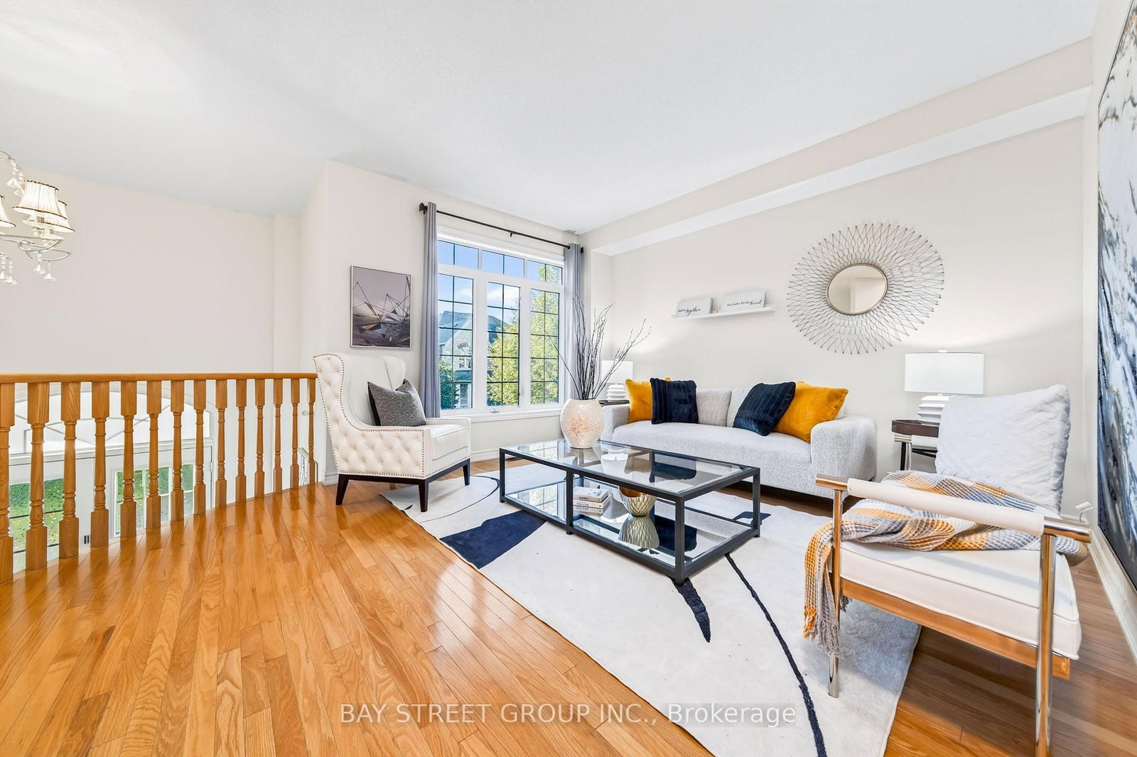 8 Zeng Cheng Drive • Markham, ON photo 5