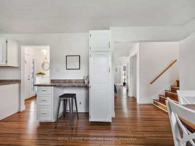 12 Easy Street • Georgina, ON photo 2