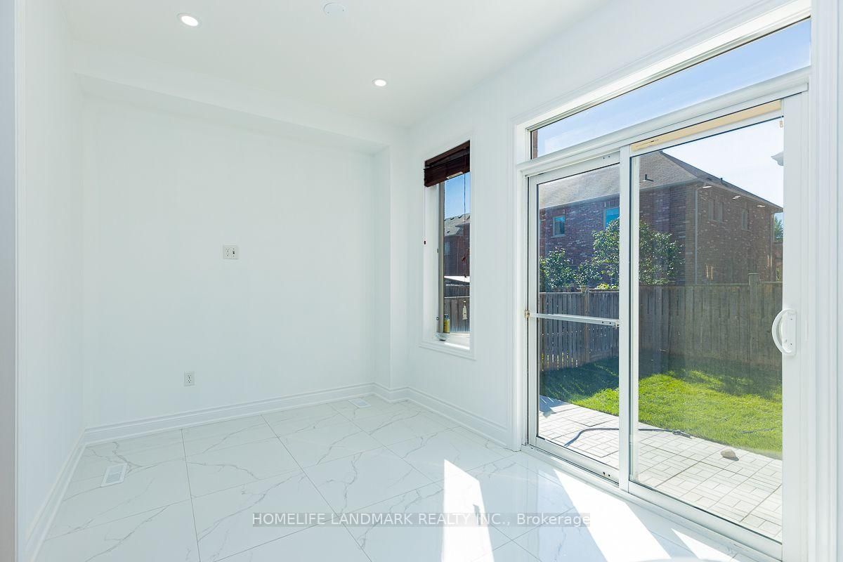 15 Chokecherry Crescent • Markham, ON photo 5
