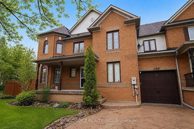 Townhouse for sale at 155 Hollandview Trail, Aurora, Ontario, L4G 7J2 - Bayview Wellington - MLS: N13726814