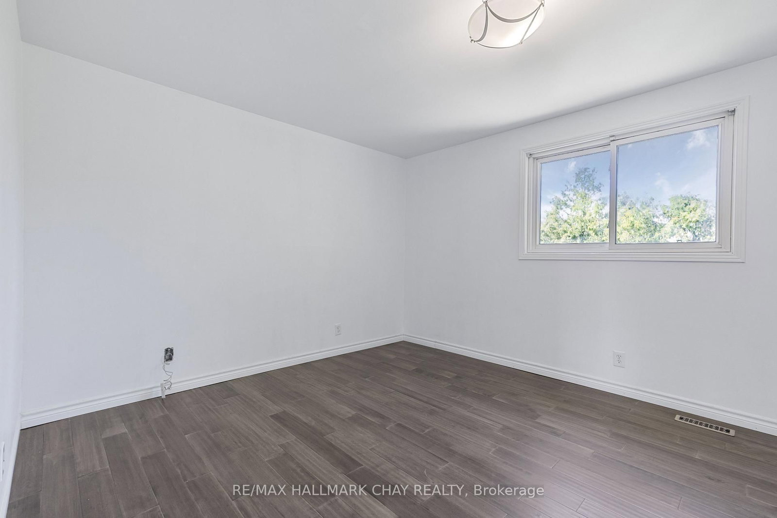 492 Britannia Avenue • Bradford West Gwillimbury, ON photo 13