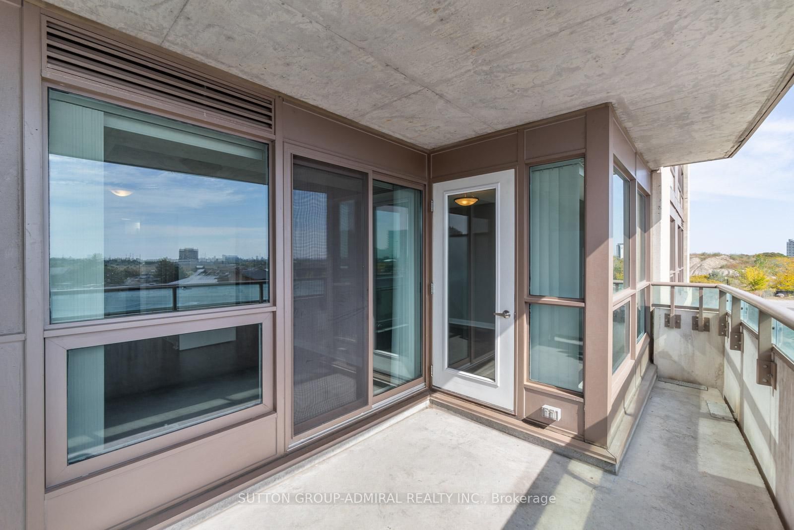 75 Norman Bethune Avenue • #412 • Richmond Hill, ON photo 15