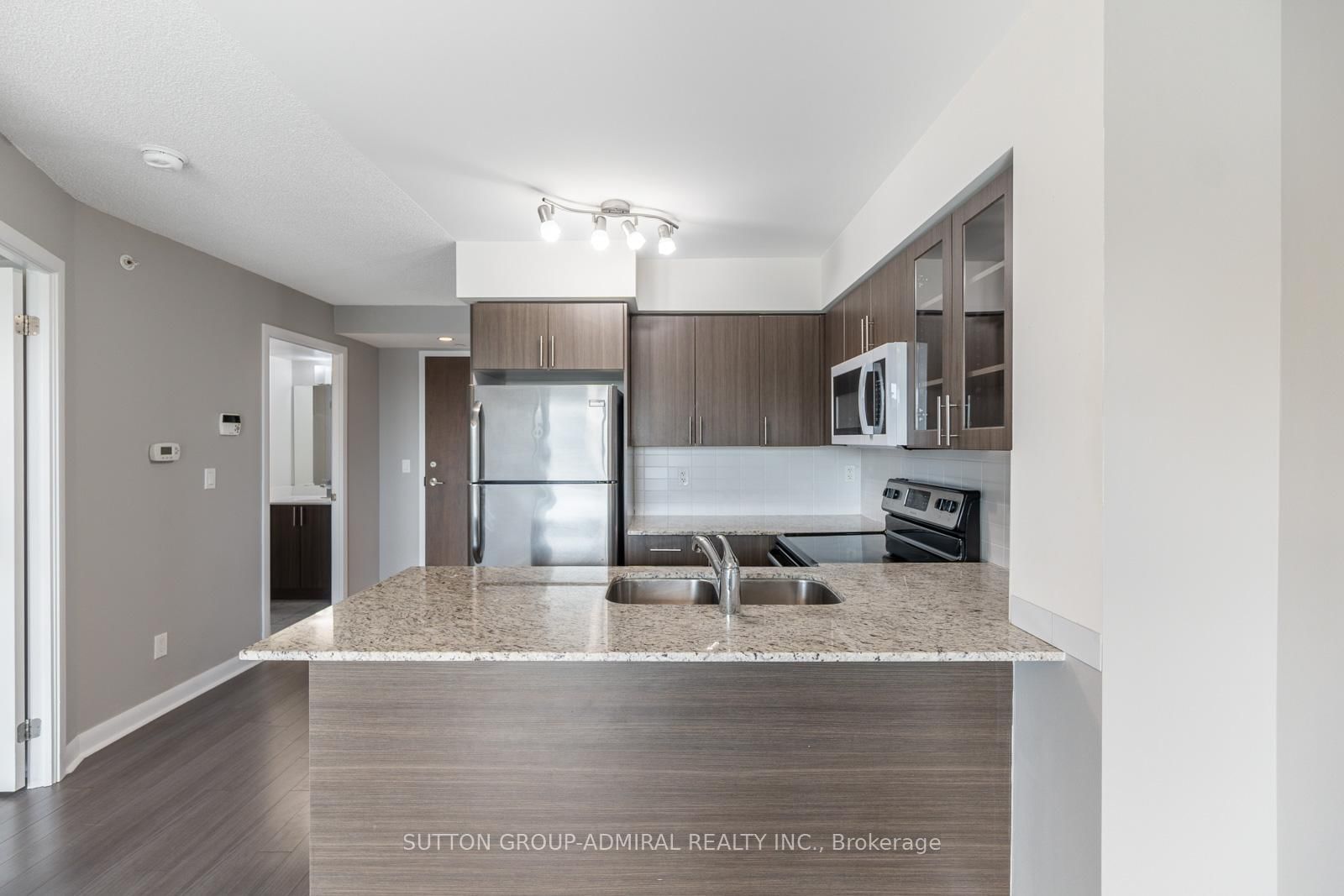 75 Norman Bethune Avenue • #412 • Richmond Hill, ON photo 5