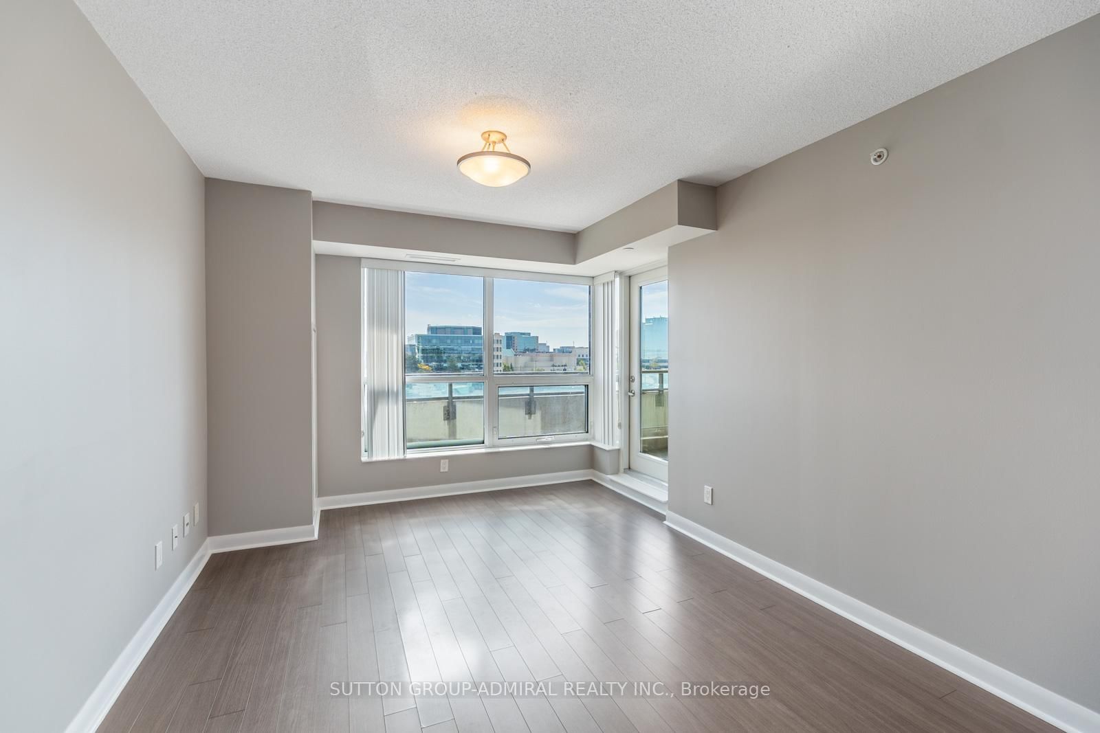 75 Norman Bethune Avenue • #412 • Richmond Hill, ON photo 6