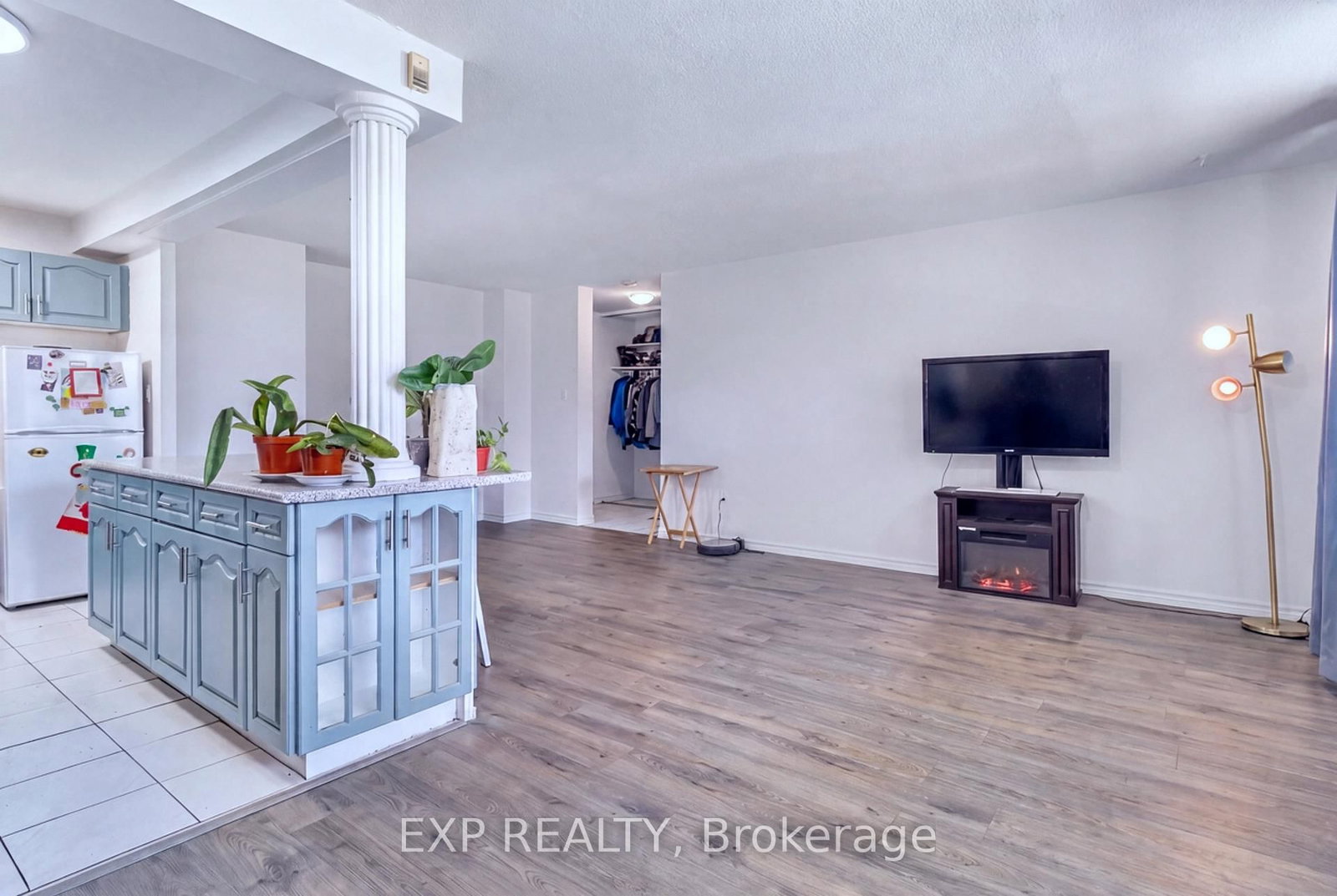 180 Dudley Avenue • Markham, ON photo 6