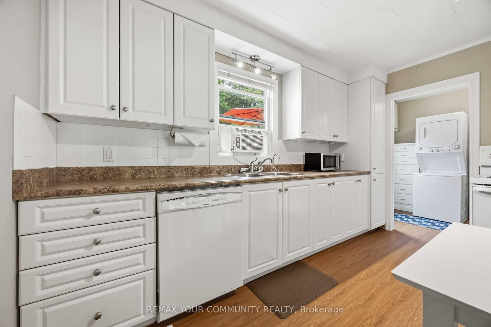 15 Georgina Street • Georgina, ON photo 18