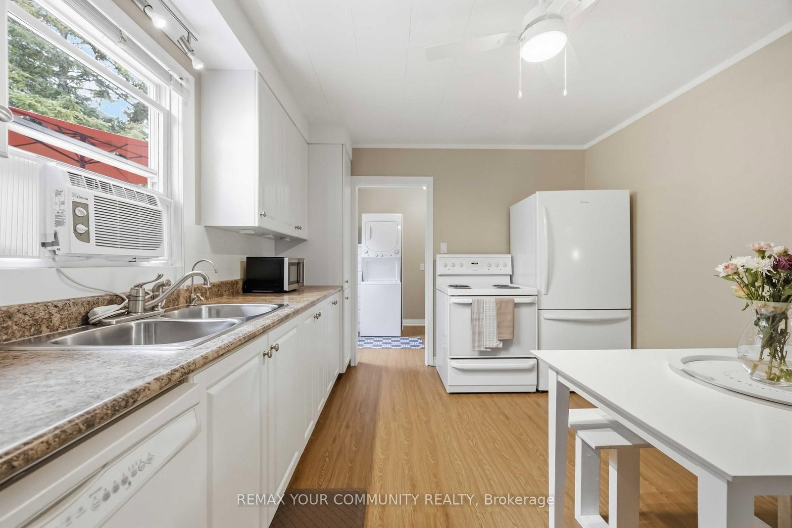15 Georgina Street • Georgina, ON photo 21