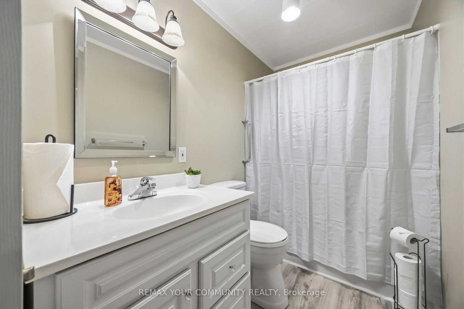 15 Georgina Street • Georgina, ON photo 25