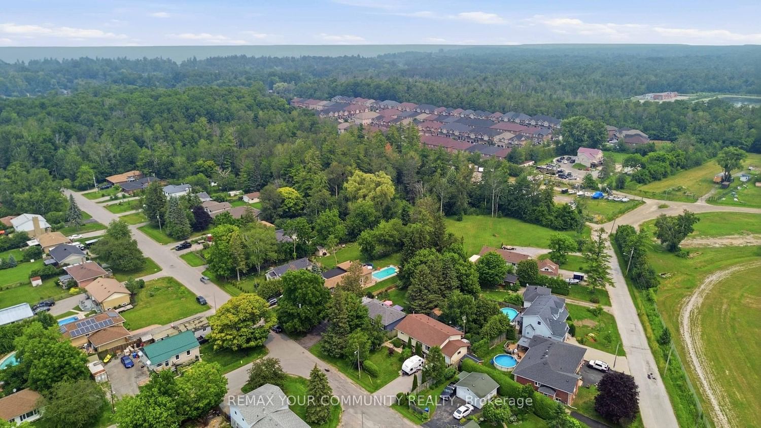15 Georgina Street • Georgina, ON photo 43