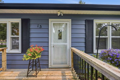 15 Georgina Street • Georgina, ON photo 7