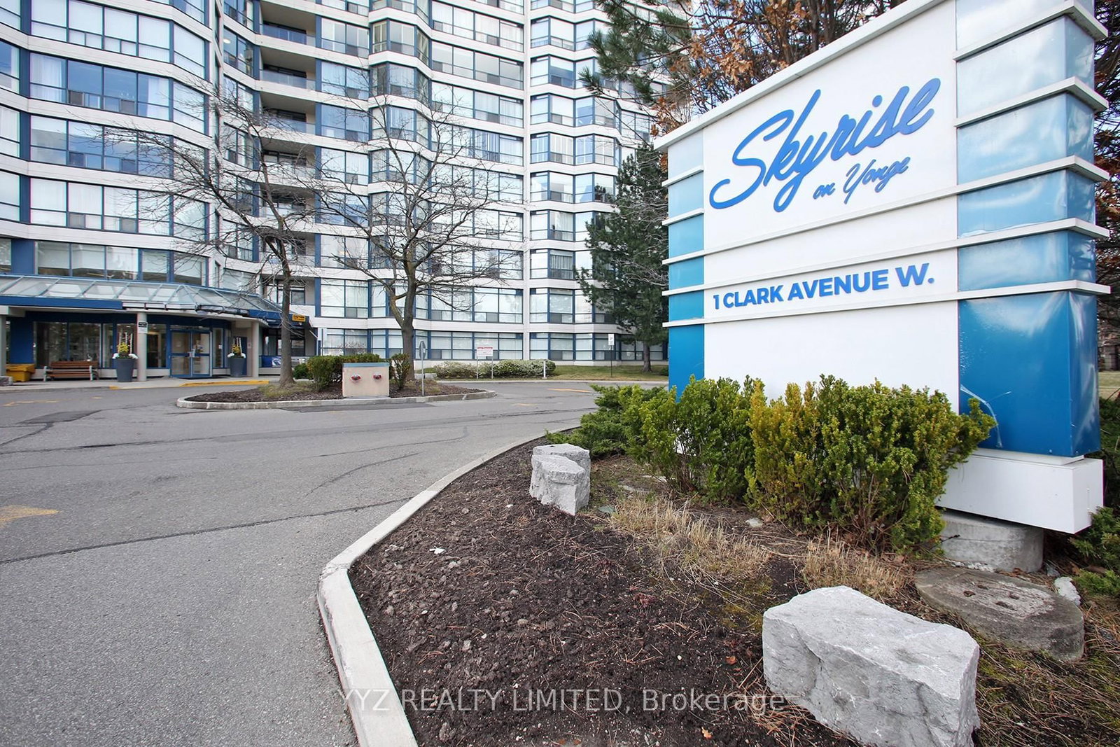 1 Clark Avenue W • #808 • Vaughan, ON photo 2