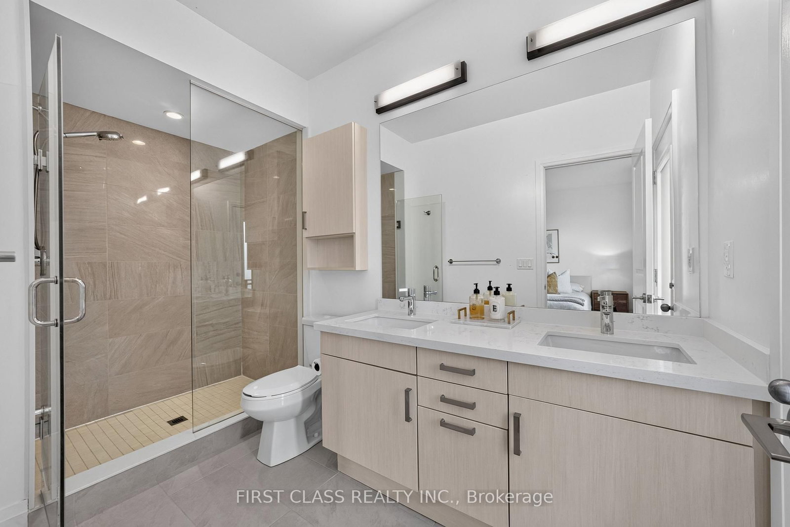 8 Mildred Temple Way • Markham, ON photo 23