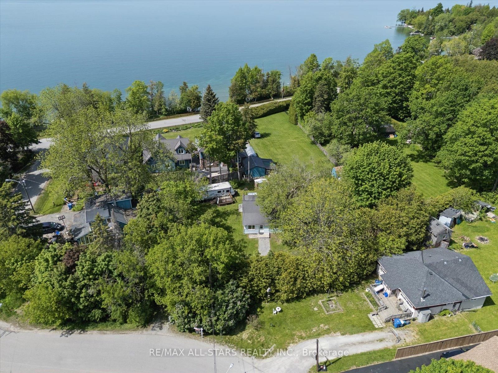 68 Farley Circle • Georgina, ON photo 39
