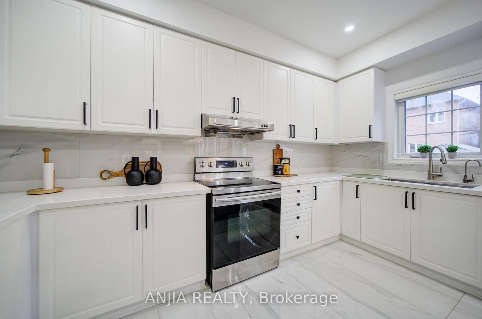 203 Fred Mclaren Boulevard • Markham, ON photo 16