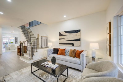 203 Fred Mclaren Boulevard • Markham, ON photo 5