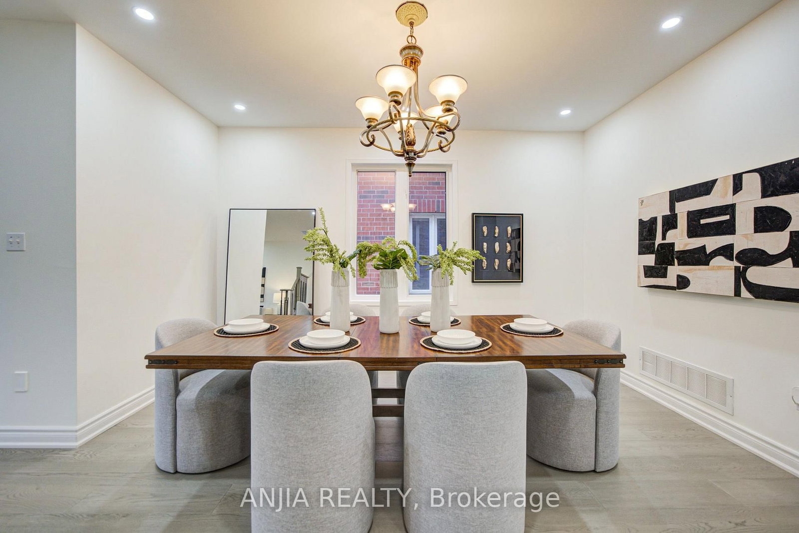 203 Fred Mclaren Boulevard • Markham, ON photo 8