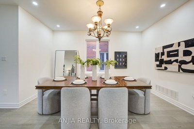 203 Fred Mclaren Boulevard • Markham, ON photo 8