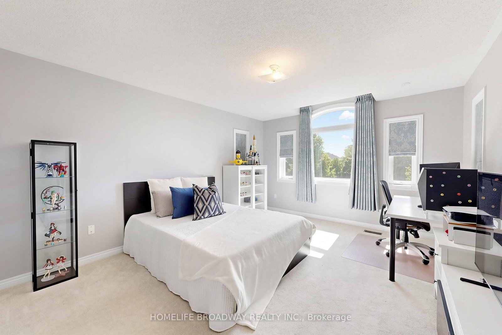 143 Village Gate Drive • Markham, ON photo 38