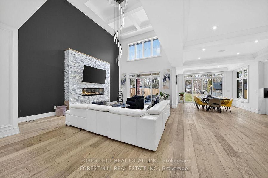 2019 Lilac Drive • Innisfil, ON photo 1