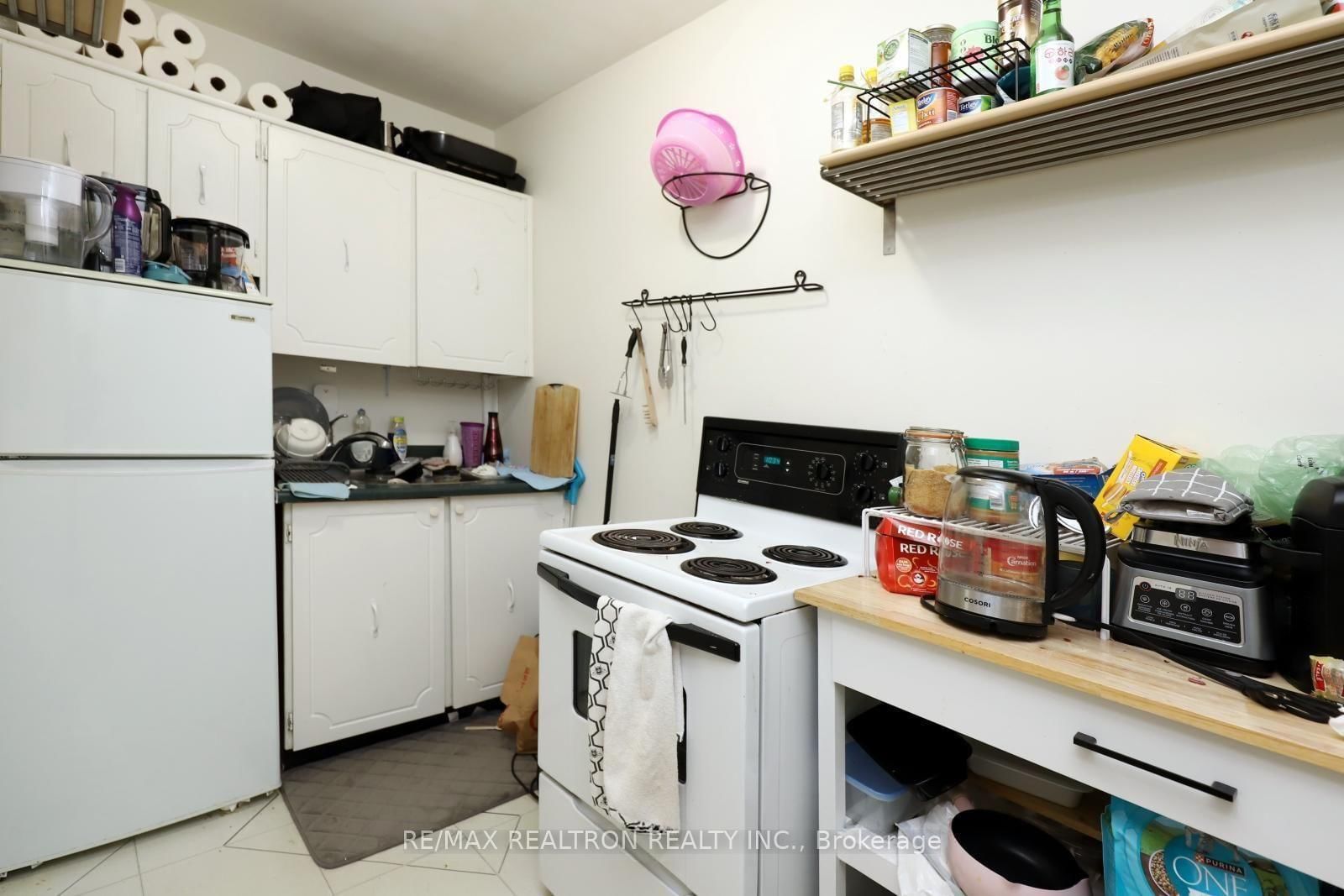 18-20 Reuben Street • Aurora, ON photo 13