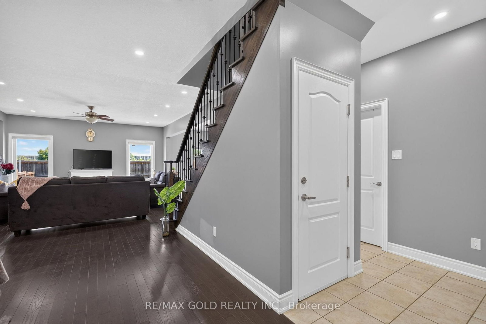 11 Jones Street • New Tecumseth, ON photo 25