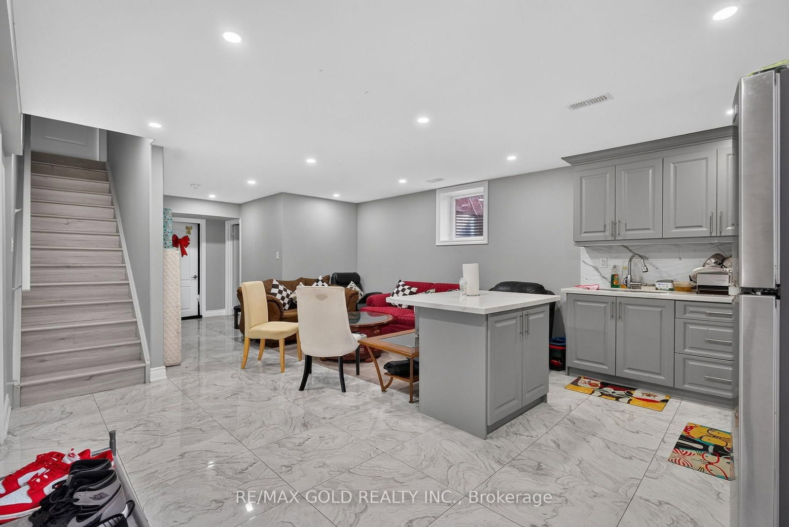 11 Jones Street • New Tecumseth, ON photo 27