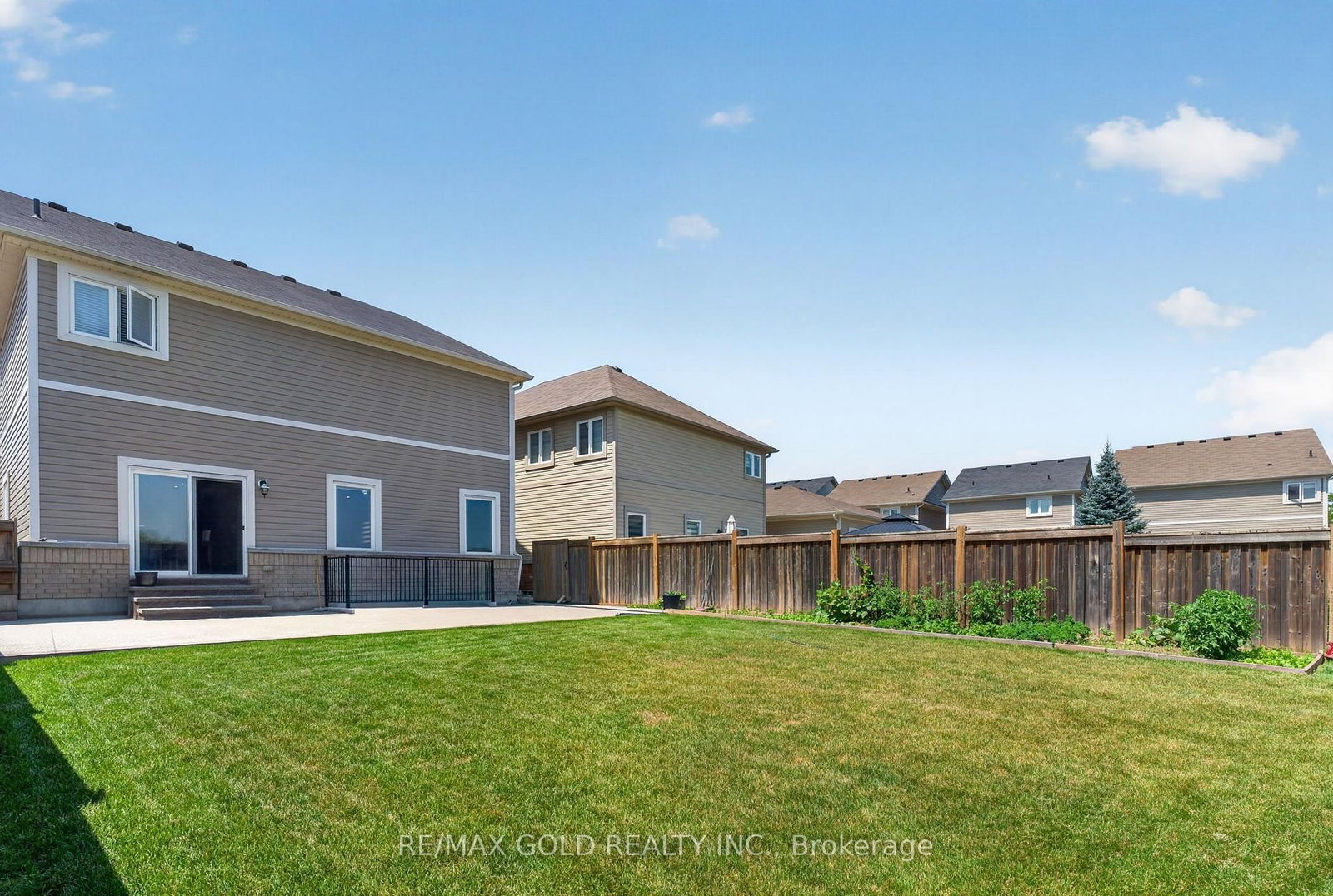 11 Jones Street • New Tecumseth, ON photo 35