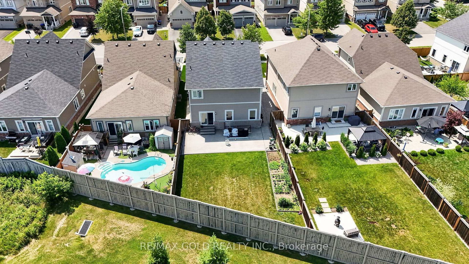 11 Jones Street • New Tecumseth, ON photo 37
