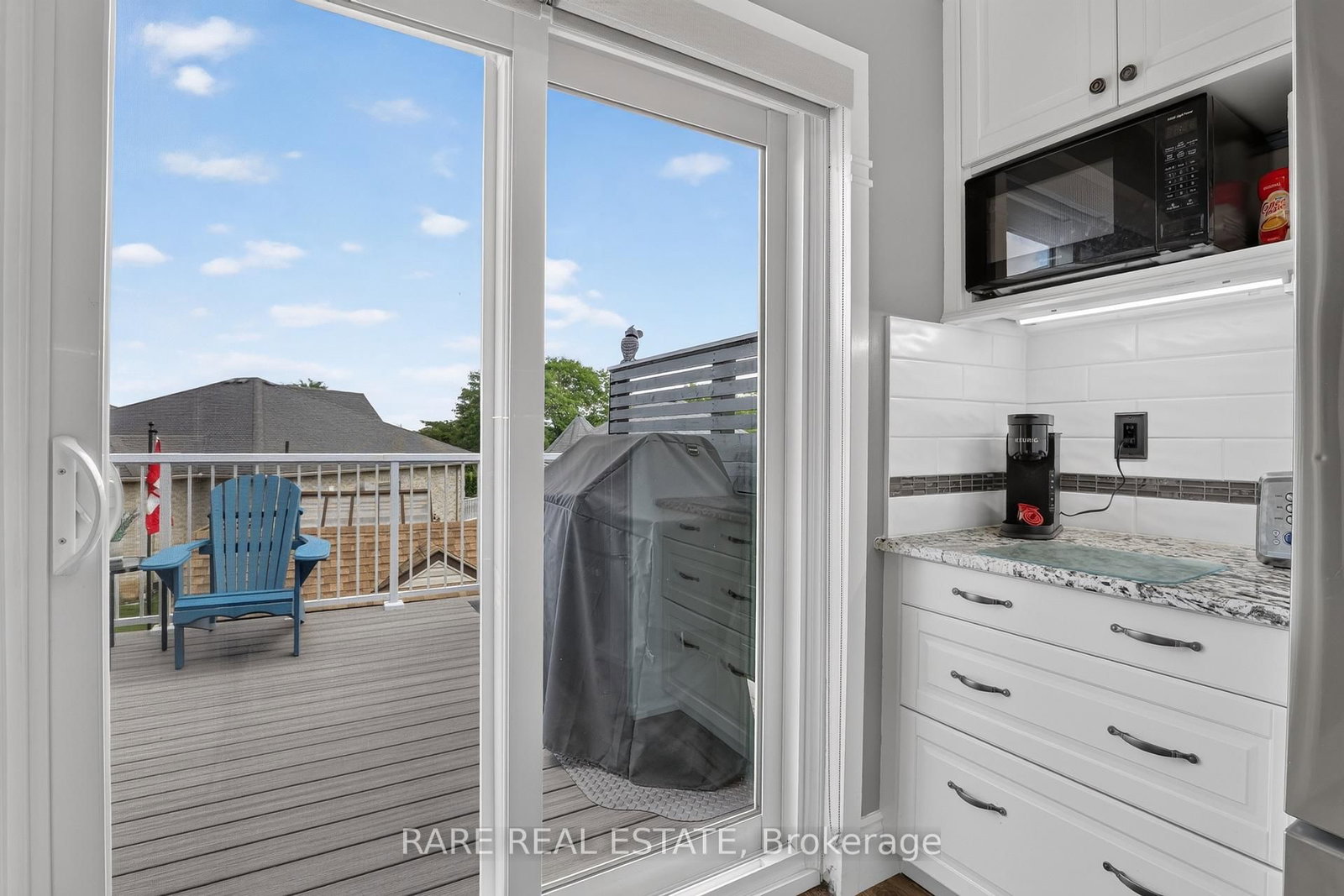 1929 Romina Court • Innisfil, ON photo 10