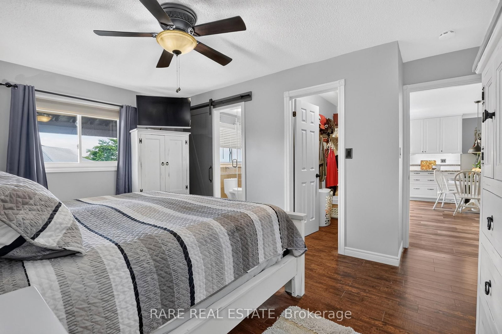 1929 Romina Court • Innisfil, ON photo 13