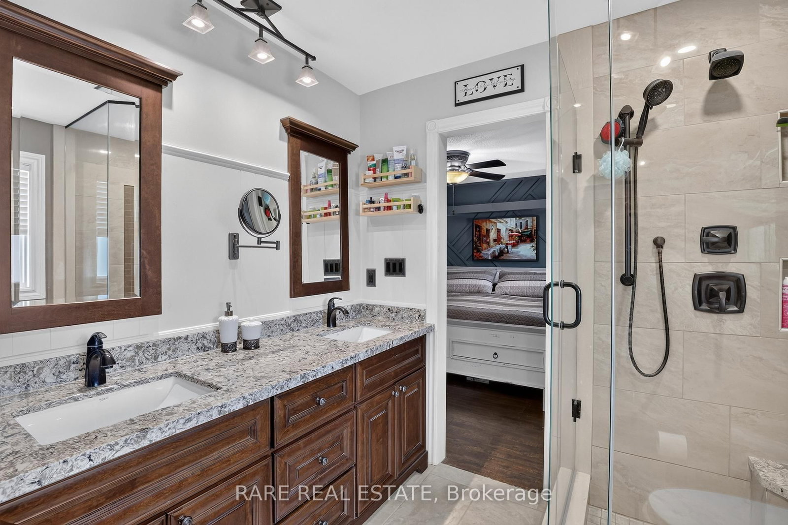 1929 Romina Court • Innisfil, ON photo 16