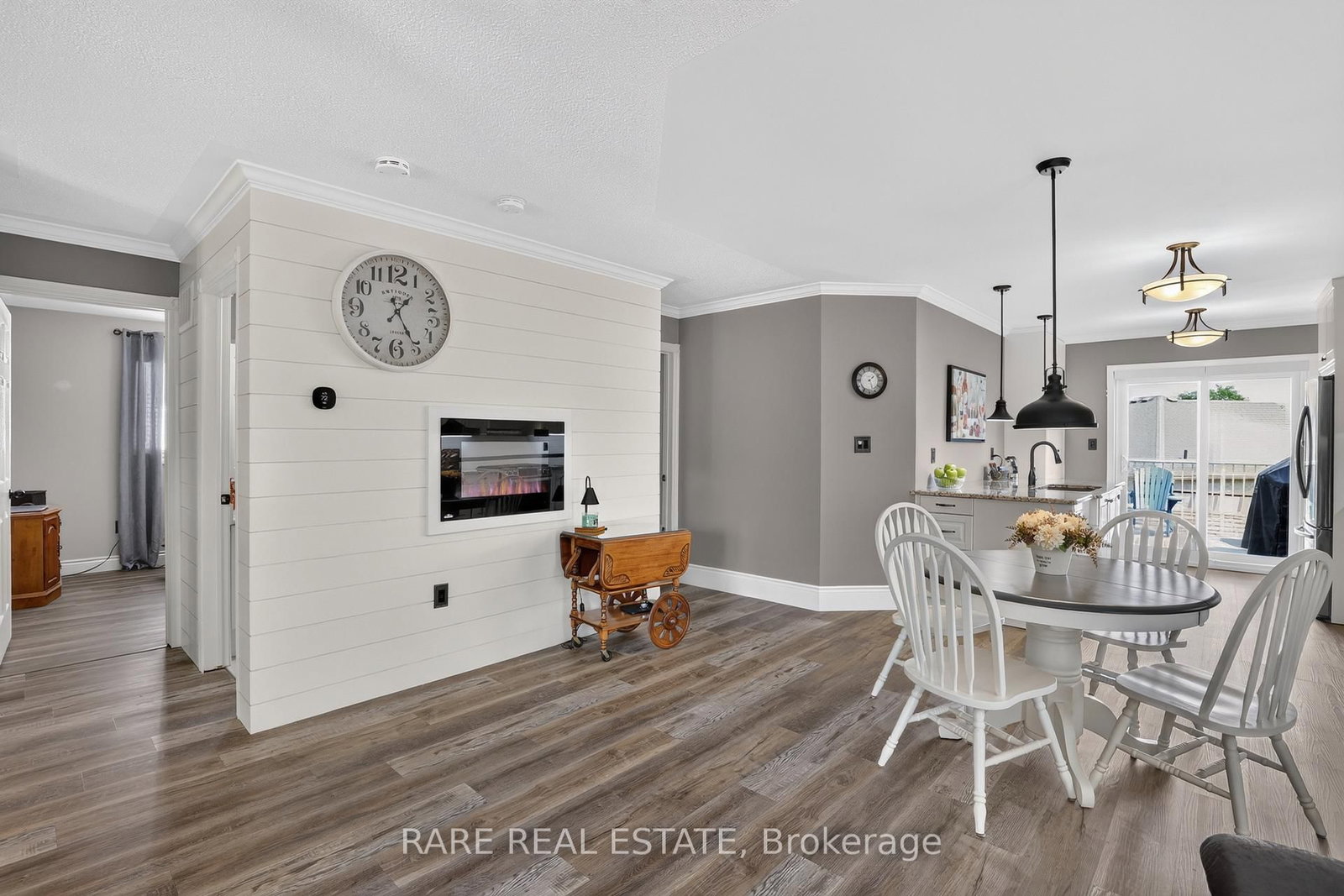 1929 Romina Court • Innisfil, ON photo 17