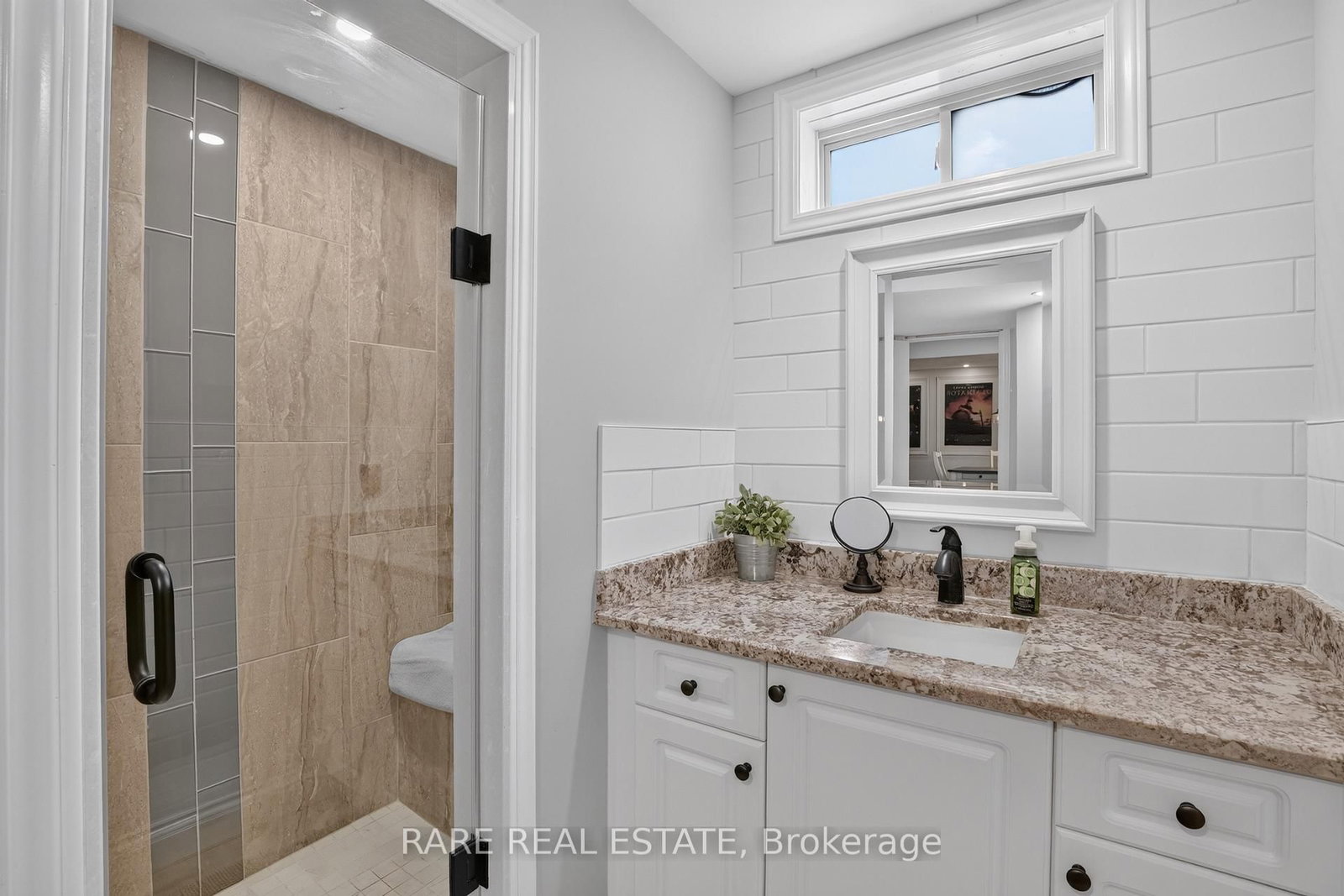 1929 Romina Court • Innisfil, ON photo 32