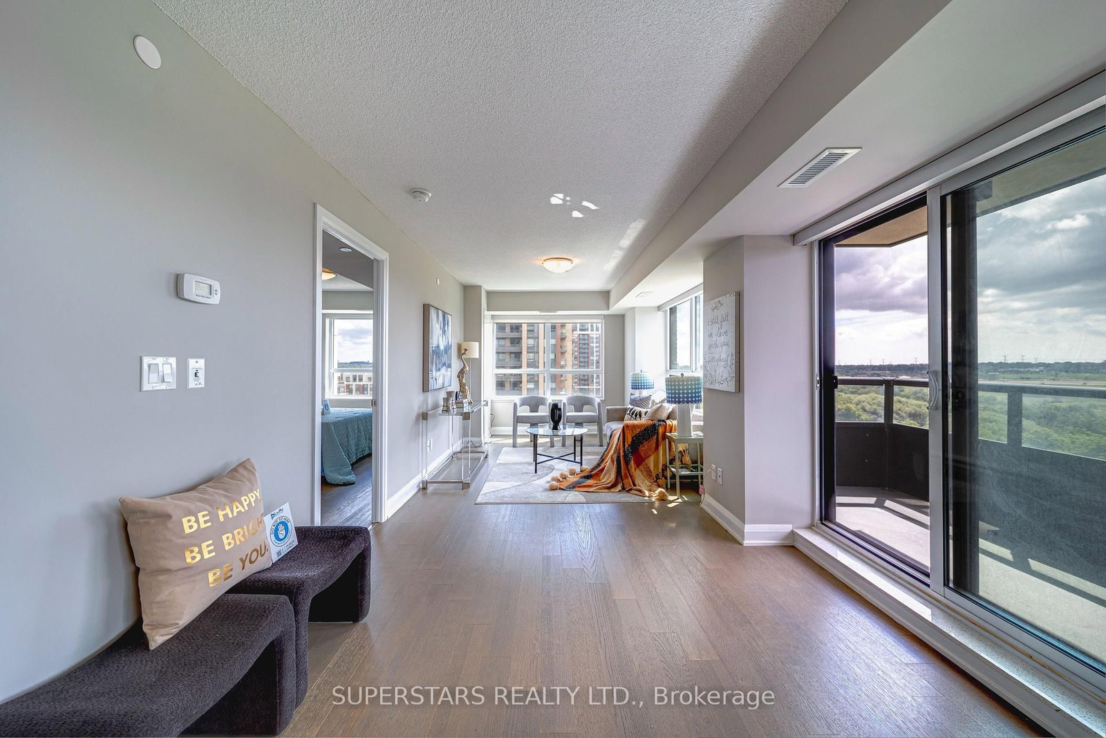 15 Water Walk Drive • #1105 • Markham, ON photo 5