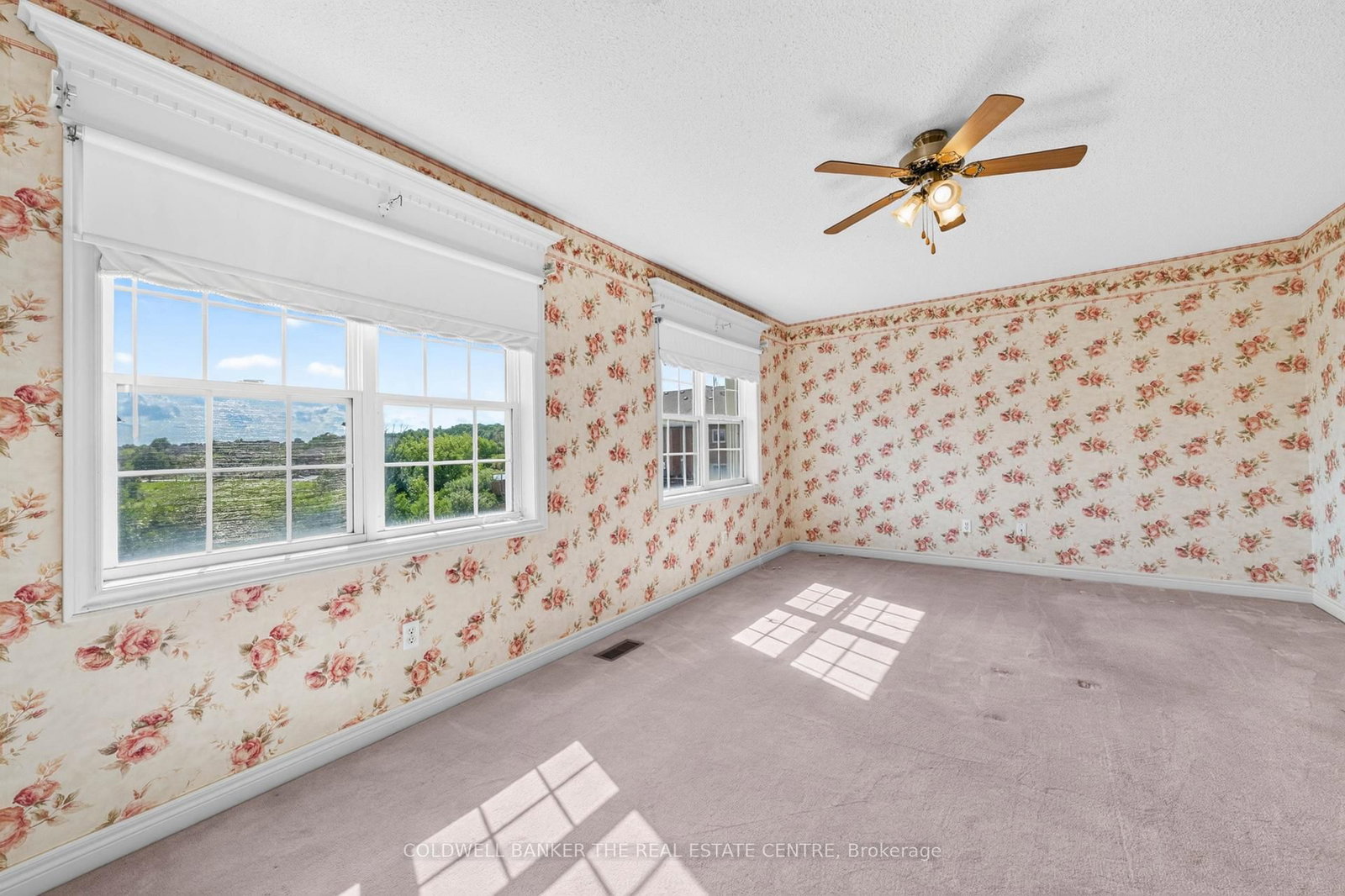 14 Milloy Place • Aurora, ON photo 15