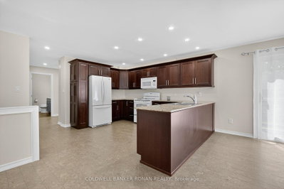 118 Queen Street • Bradford West Gwillimbury, ON photo 6