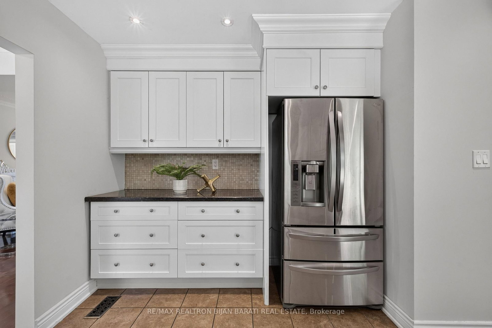 215 Grandview Avenue • Markham, ON photo 16