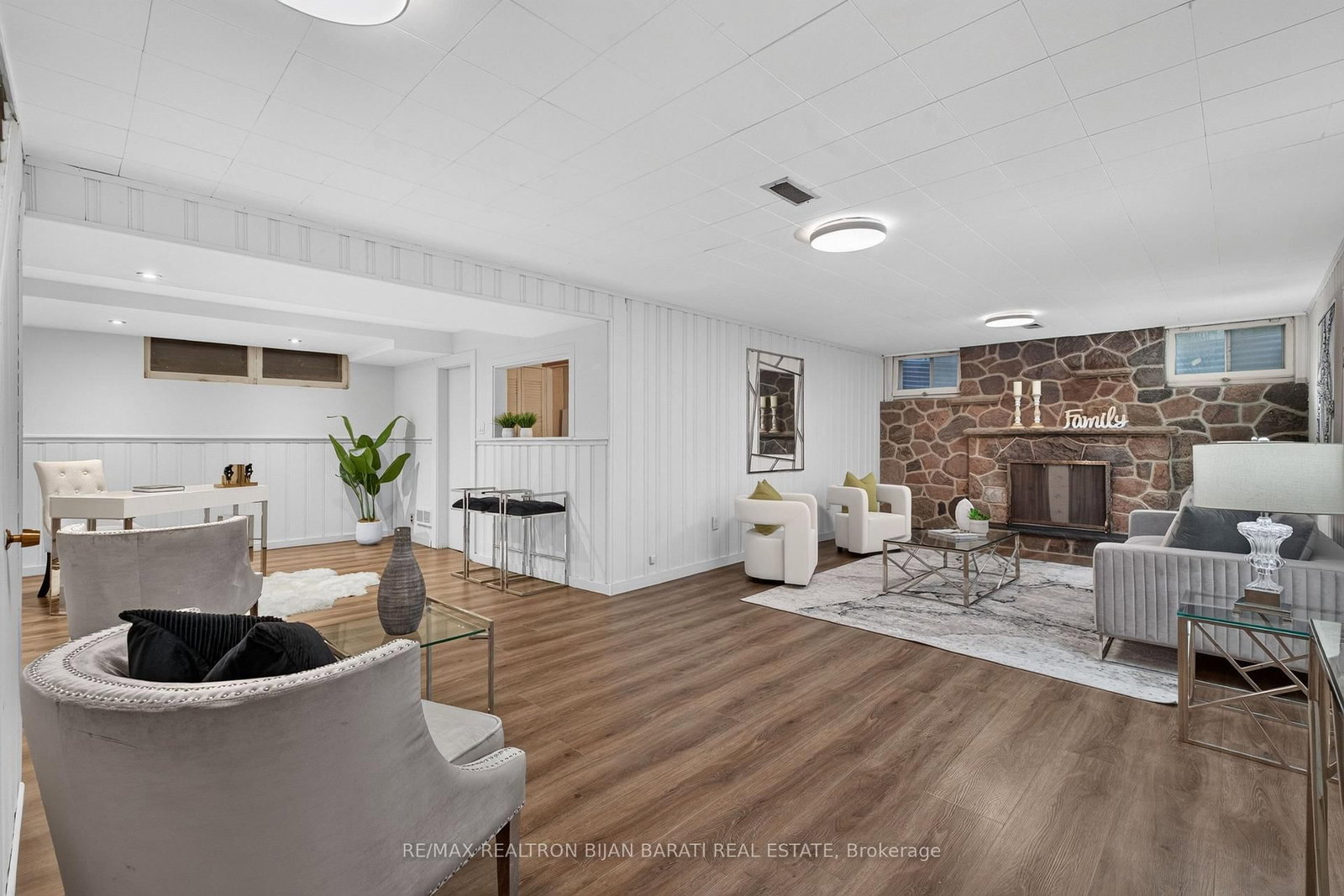 215 Grandview Avenue • Markham, ON photo 34
