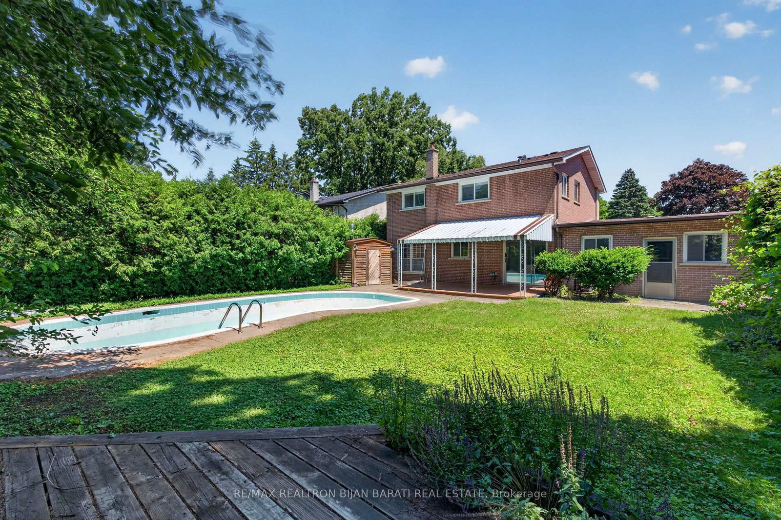 215 Grandview Avenue • Markham, ON photo 47