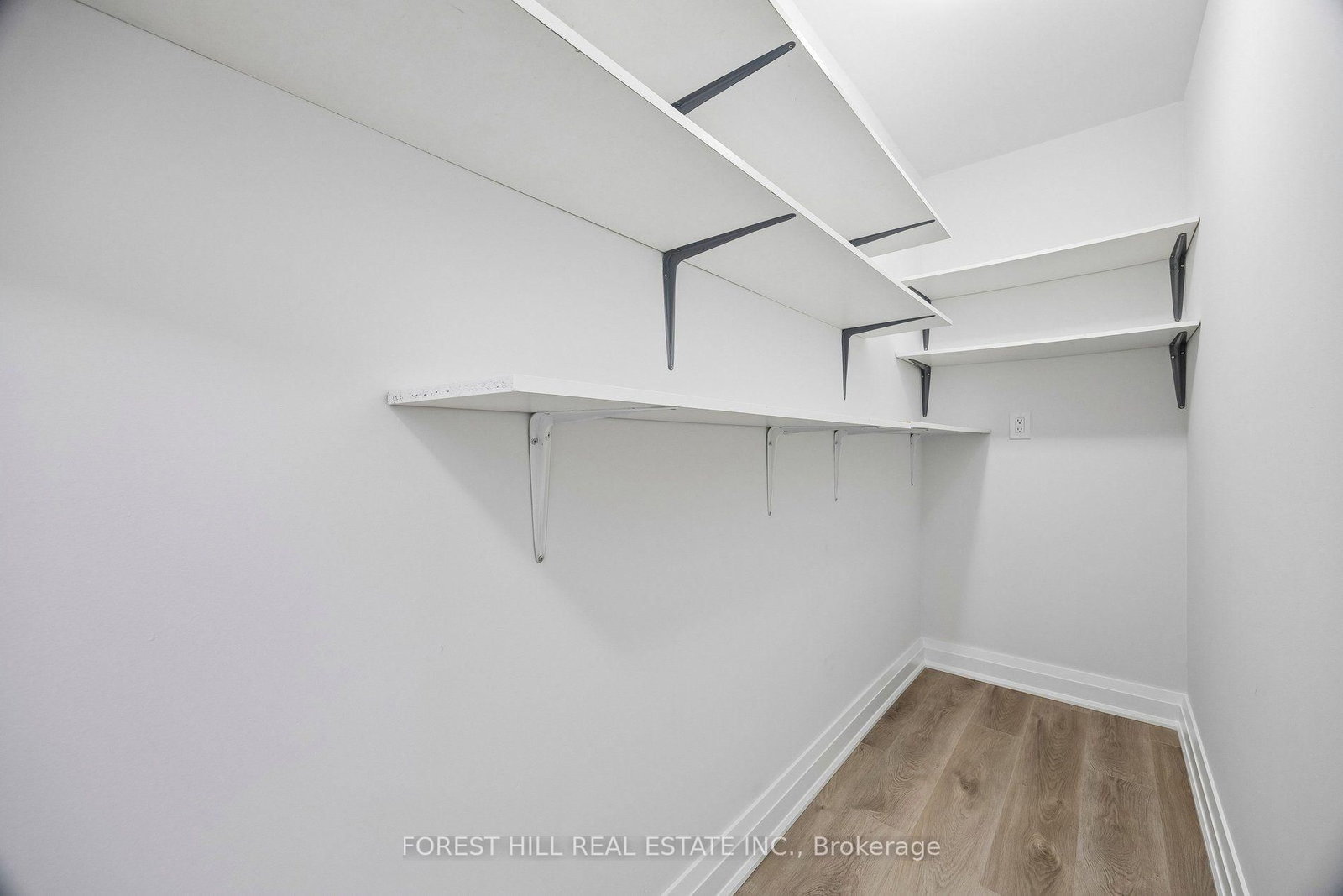 7420 Bathurst Street • #101 • Vaughan, ON photo 12