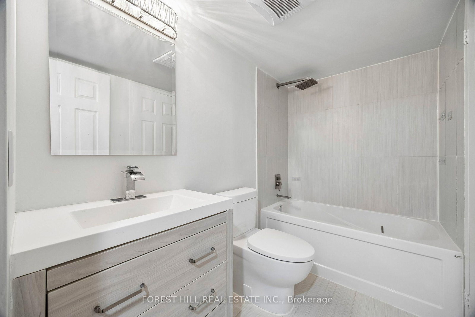 7420 Bathurst Street • #101 • Vaughan, ON photo 9