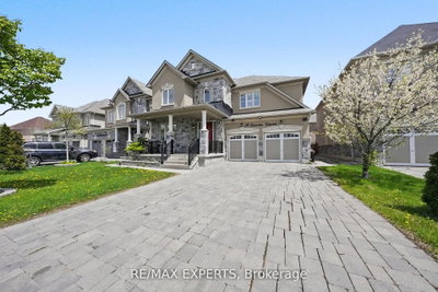 74 Dunrobin Crescent • Vaughan, ON photo 2