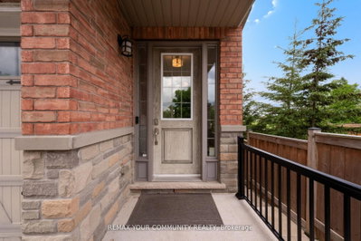 78 Alex Campbell Crescent • King, ON photo 2