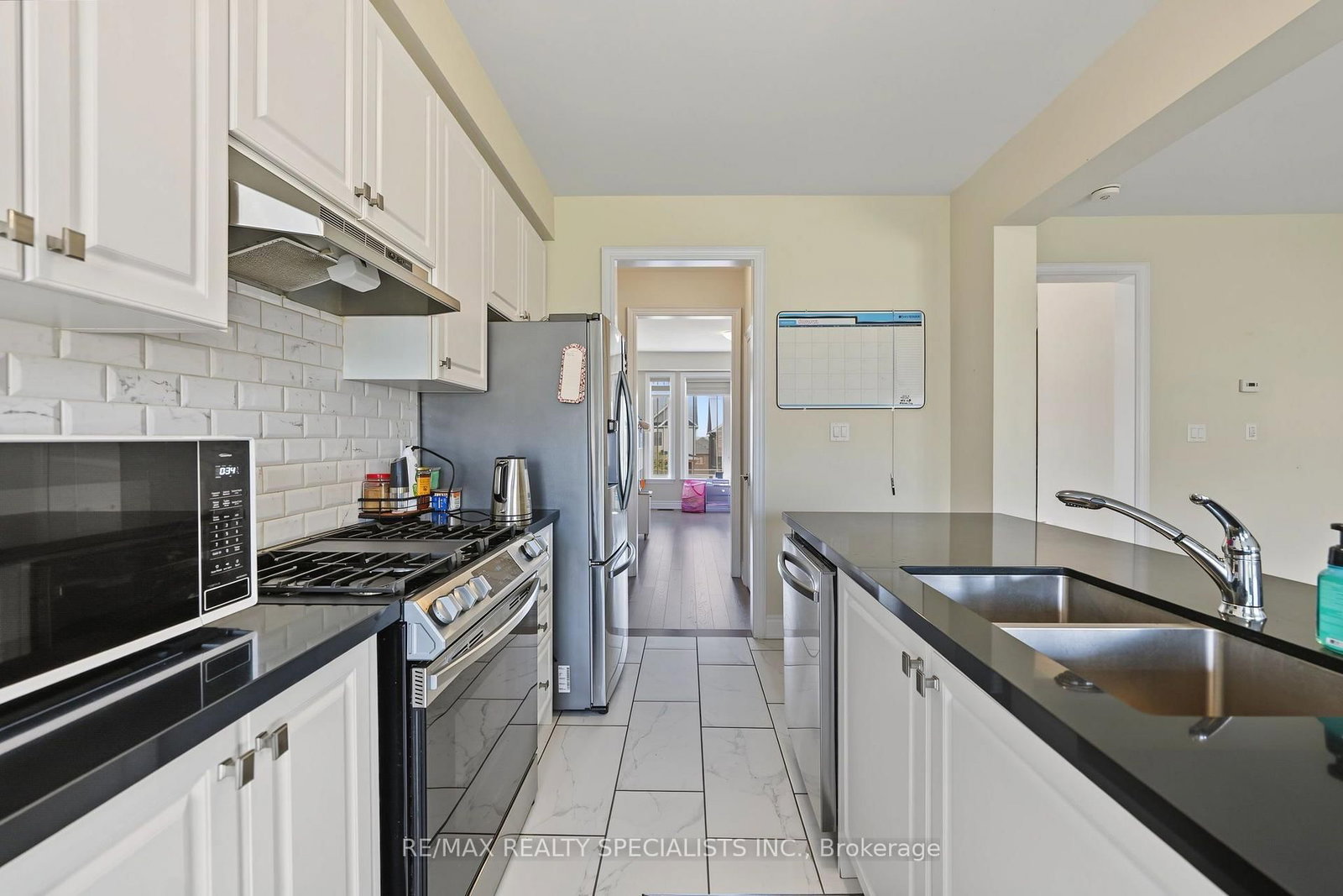 50 Janes Crescent • New Tecumseth, ON photo 16