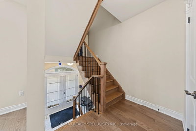 50 Janes Crescent • New Tecumseth, ON photo 8