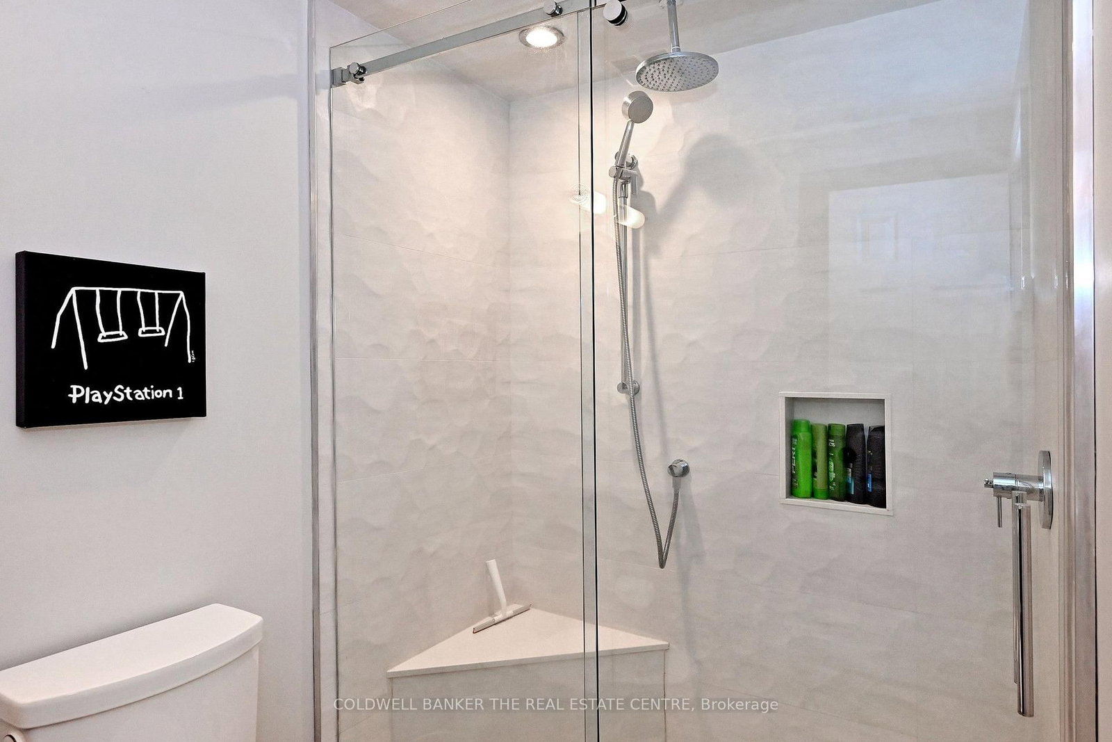 520 Silken Laumann Drive • #16 • Newmarket, ON photo 8