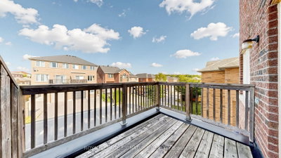 7 Rock Garden Street • Markham, ON photo 5