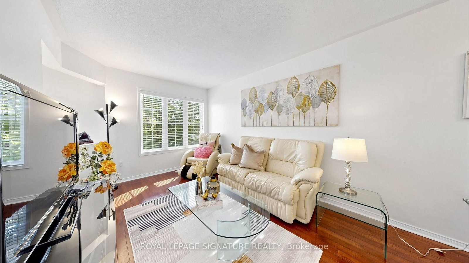 7 Rock Garden Street • Markham, ON photo 9