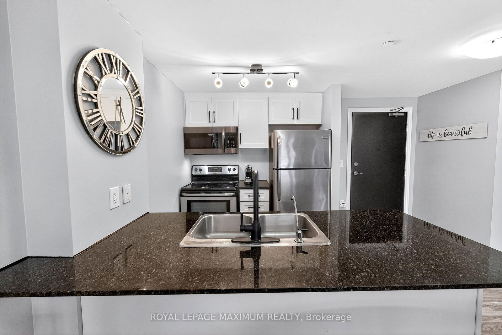 149 Church Street • #209 • King, ON photo 15