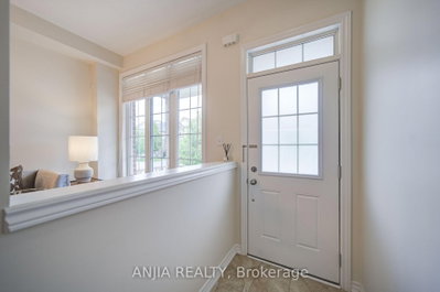 92 Carolina Rose Crescent • Markham, ON photo 4